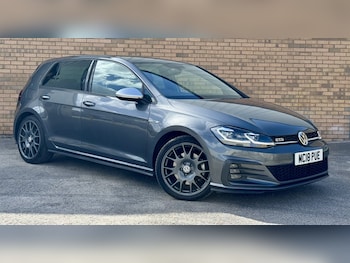 Used Volkswagen Golf 2018 for sale - 78236229: Photo