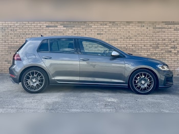 Used Volkswagen Golf 2018 for sale - 78236229: Photo