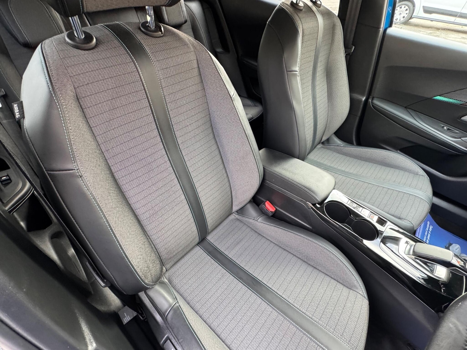 Used Peugeot 2008 2021 for sale - 76656357: Photo 13