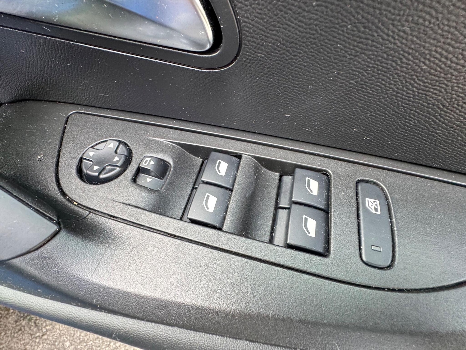 Used Peugeot 2008 2021 for sale - 76656357: Photo 24