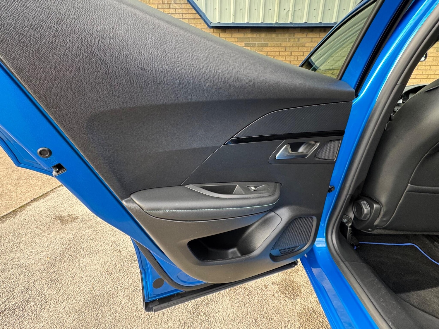 Used Peugeot 2008 2021 for sale - 76656357: Photo 27