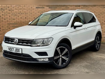 Volkswagen - Tiguan