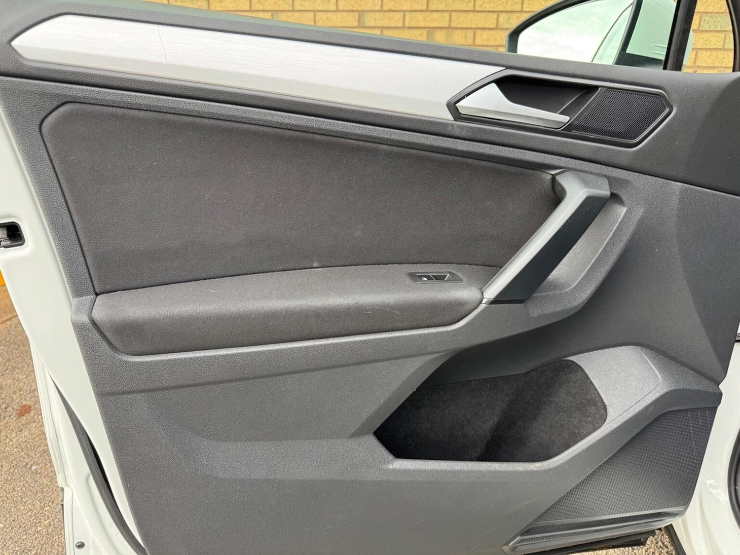 Used Volkswagen Tiguan 2017 for sale - 76725627: Photo 25