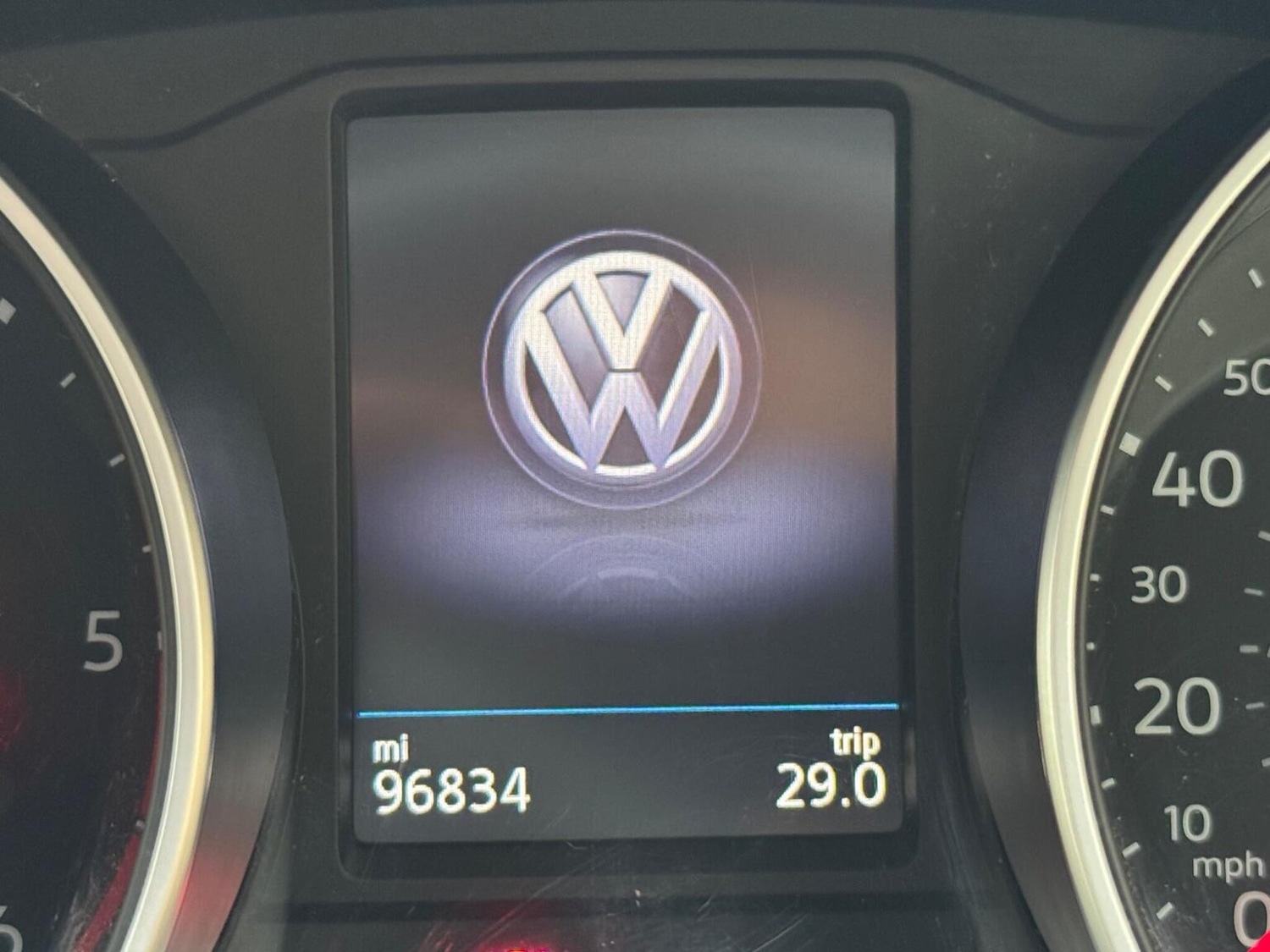 Used Volkswagen Tiguan 2017 for sale - 76725627: Photo 49