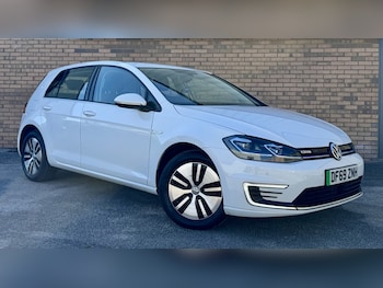 Used Volkswagen Golf 2020 for sale - 78112092: Photo
