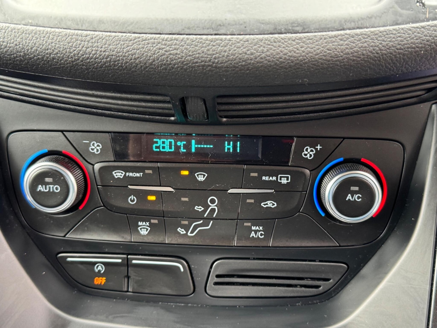 Used Ford Kuga 2019 for sale - 76656362: Photo 19