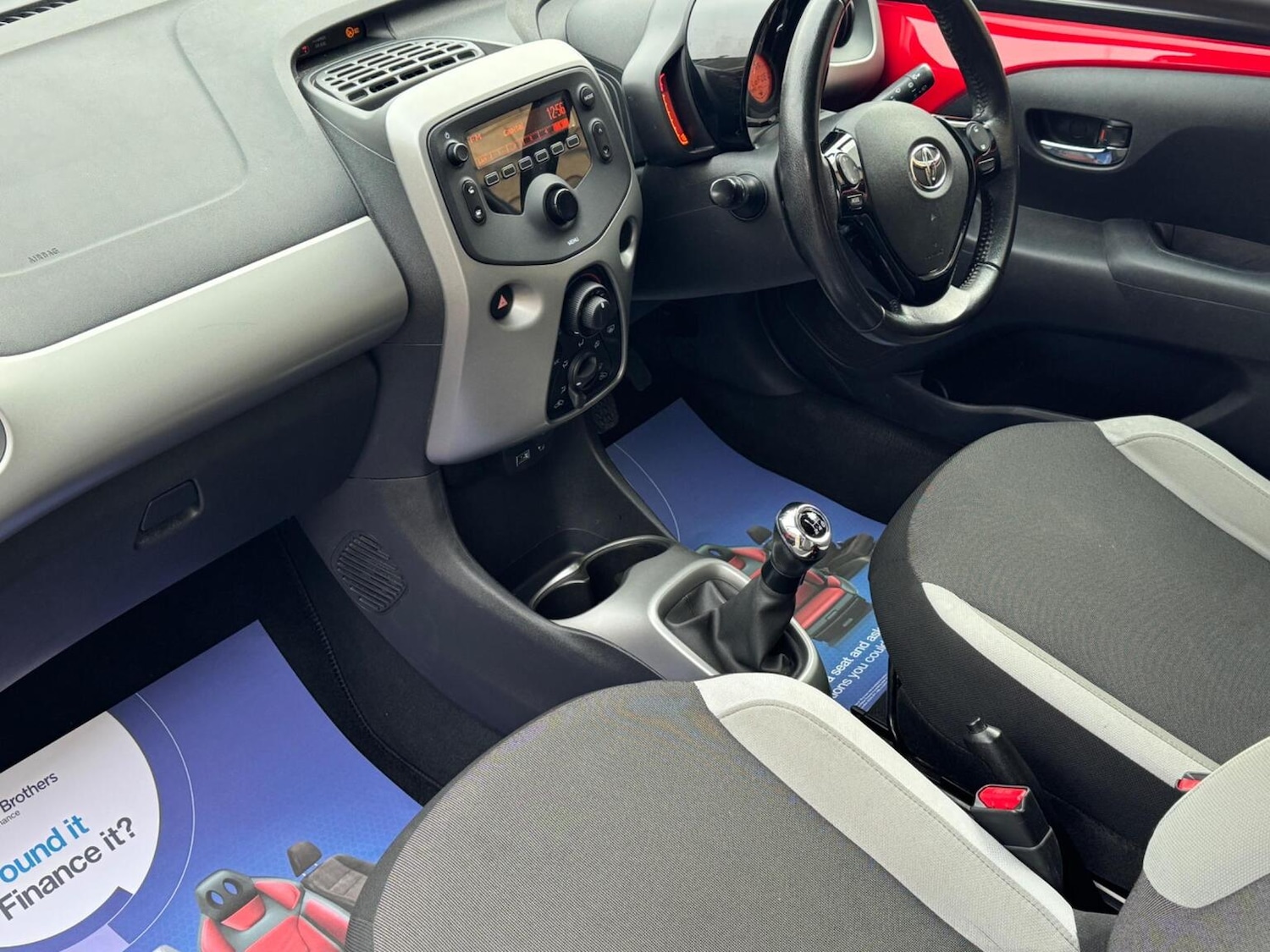 Used Toyota AYGO 2017 for sale - 76793719: Photo 11