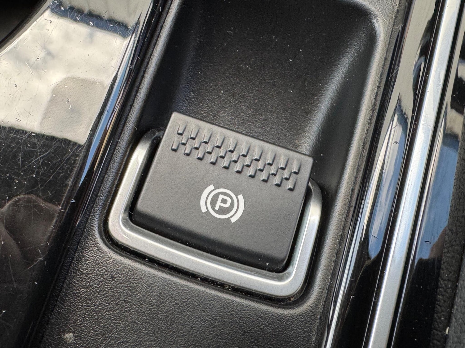 Used Jaguar F-Pace 2016 for sale - 76656379: Photo 14