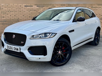 Used Jaguar F-Pace 2016 for sale - 76656379: Photo