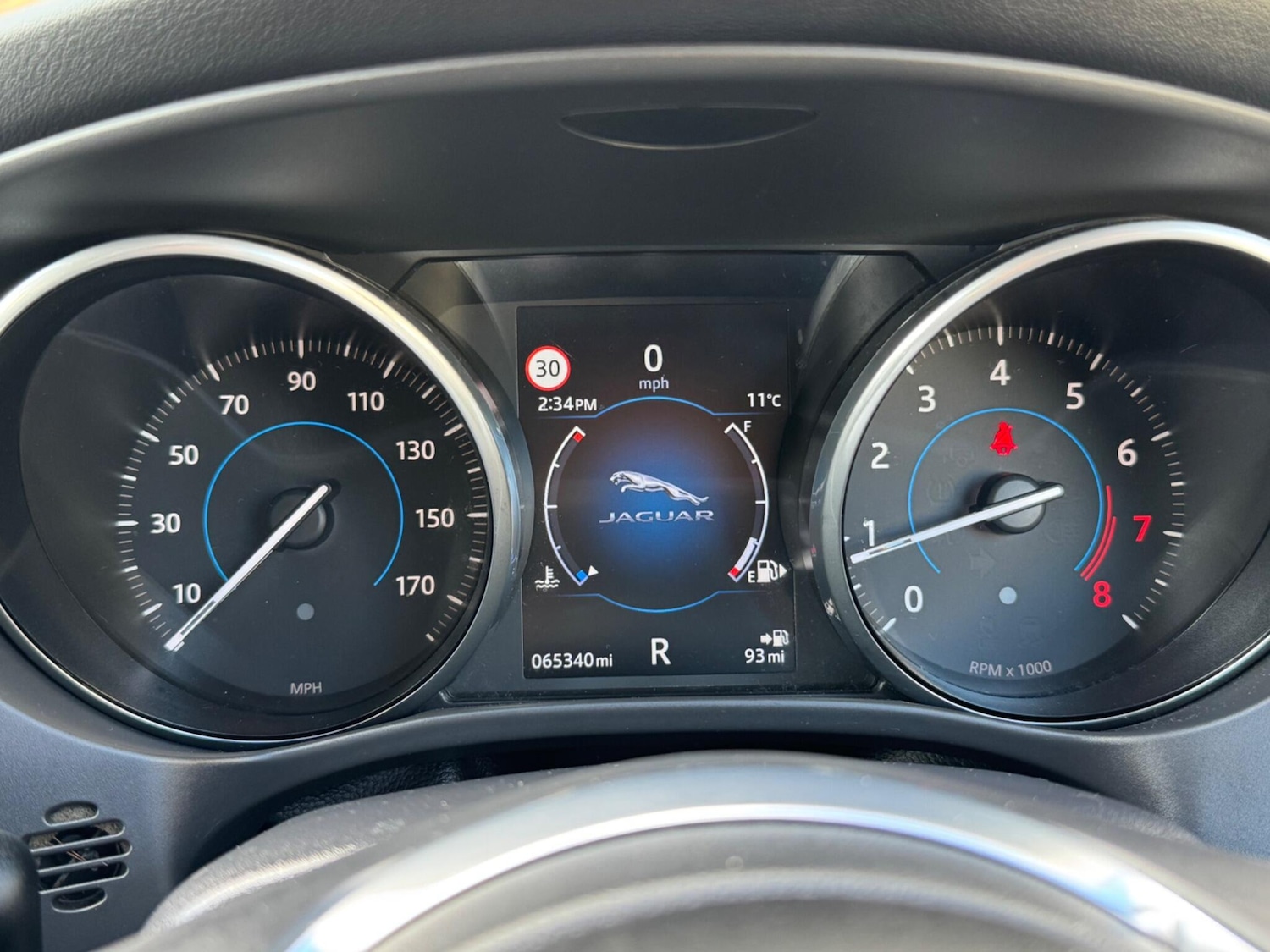 Used Jaguar F-Pace 2016 for sale - 76656379: Photo 36