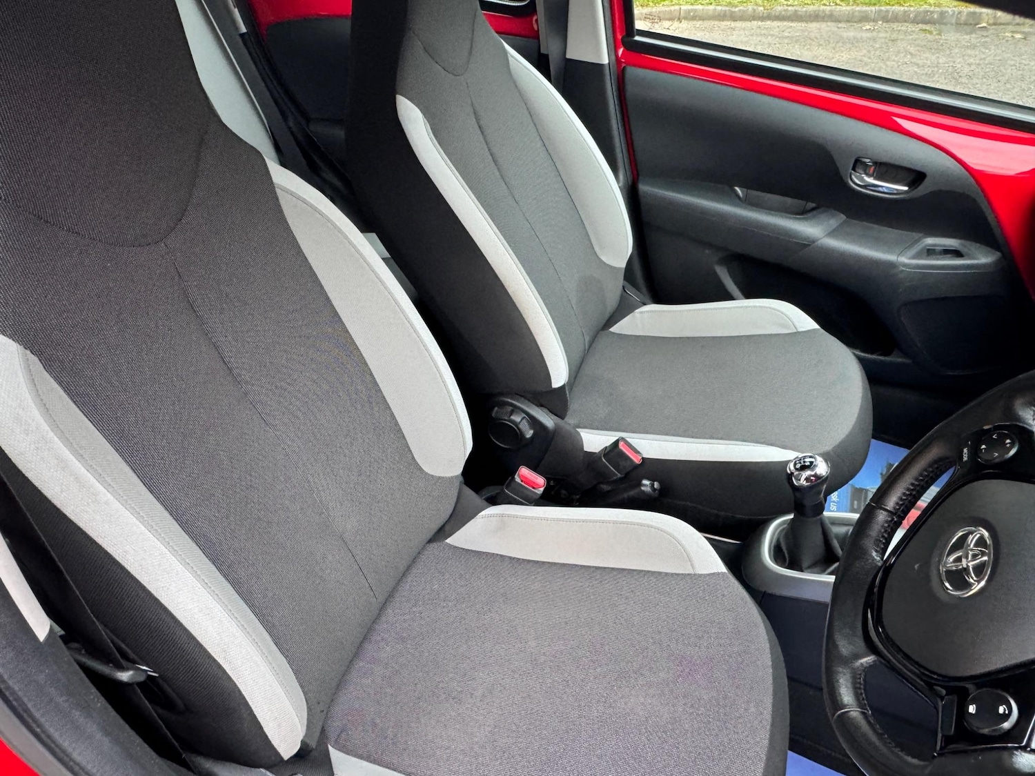 Used Toyota AYGO 2017 for sale - 76656313: Photo 12