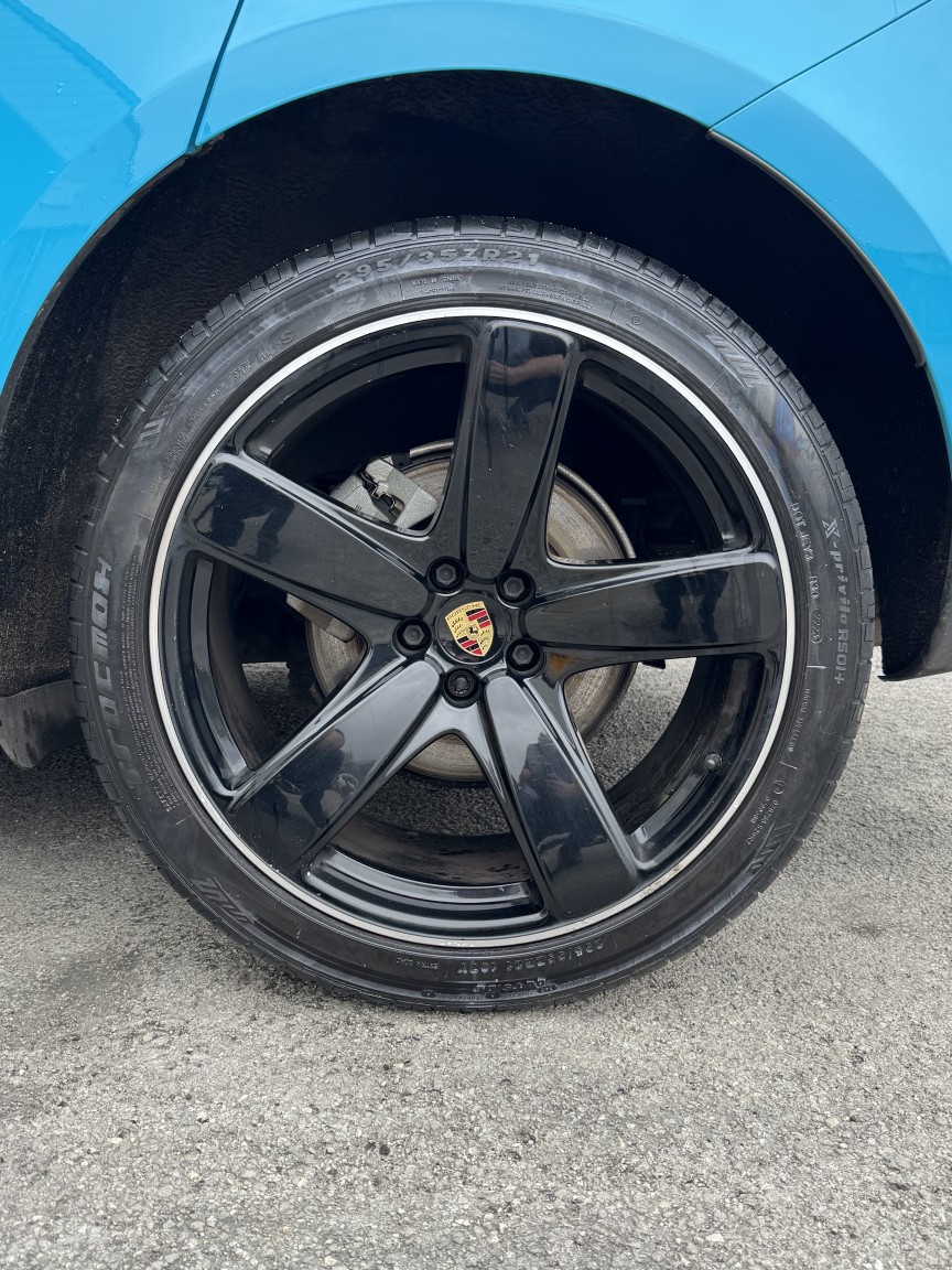 Used Porsche Macan 2020 for sale - 77643774: Photo 15