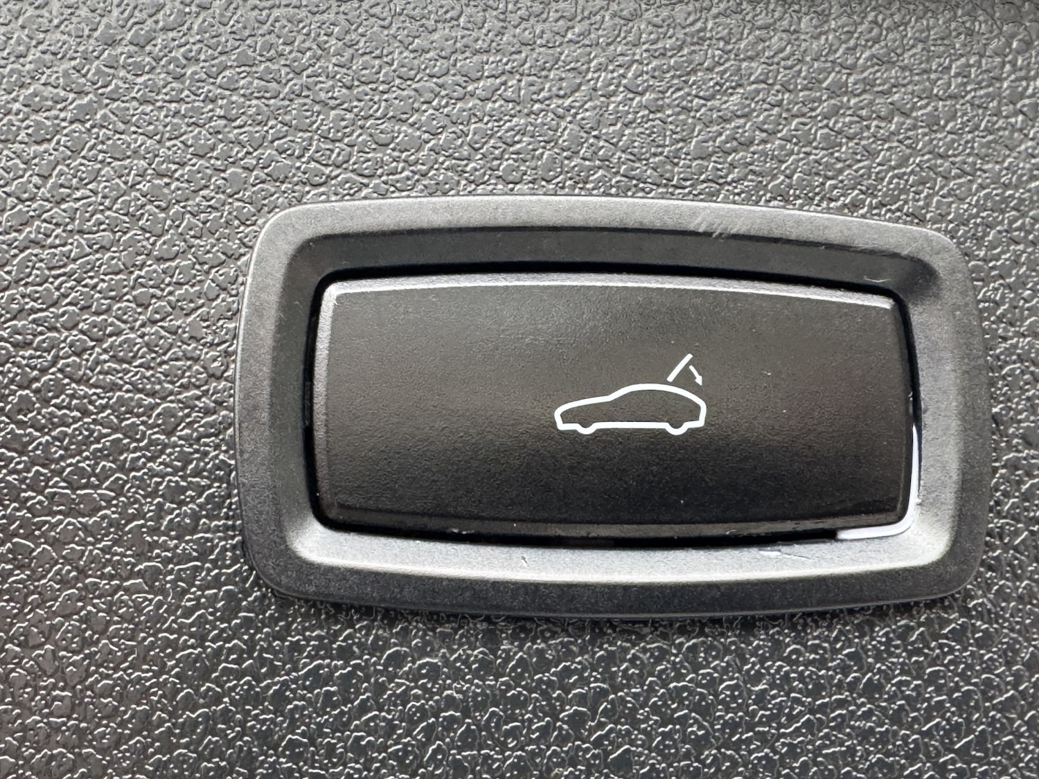 Used Porsche Macan 2020 for sale - 77643774: Photo 30