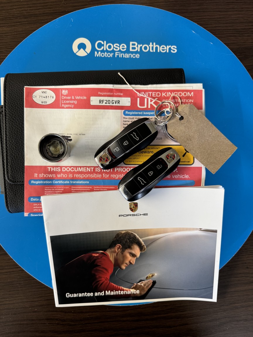 Used Porsche Macan 2020 for sale - 77643774: Photo 33