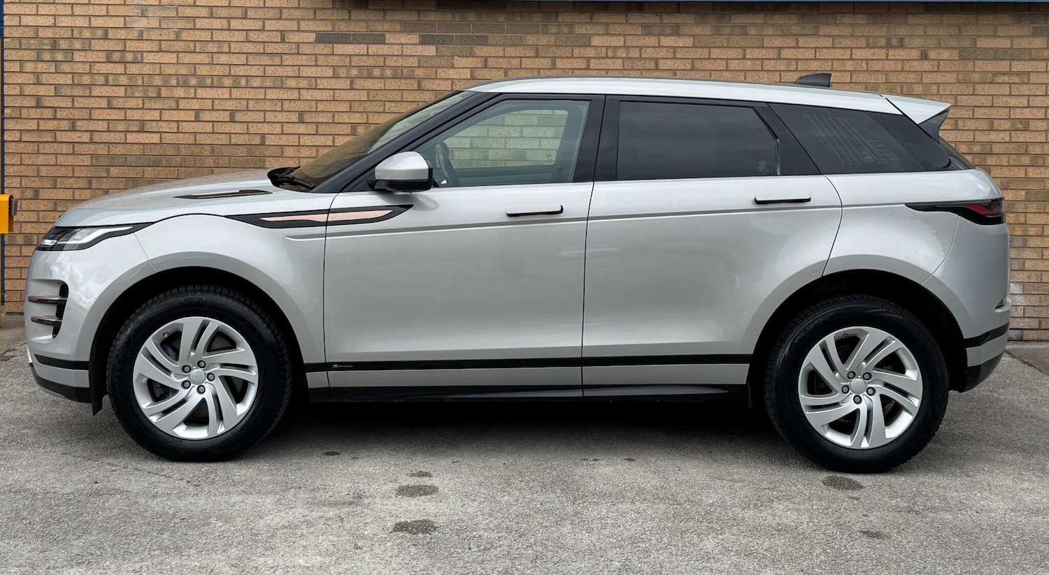 Used Land Rover Range Rover Evoque 2019 for sale - 76656348: Photo 6
