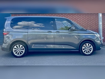 Used Volkswagen Multivan 2022 for sale - 78608183: Photo