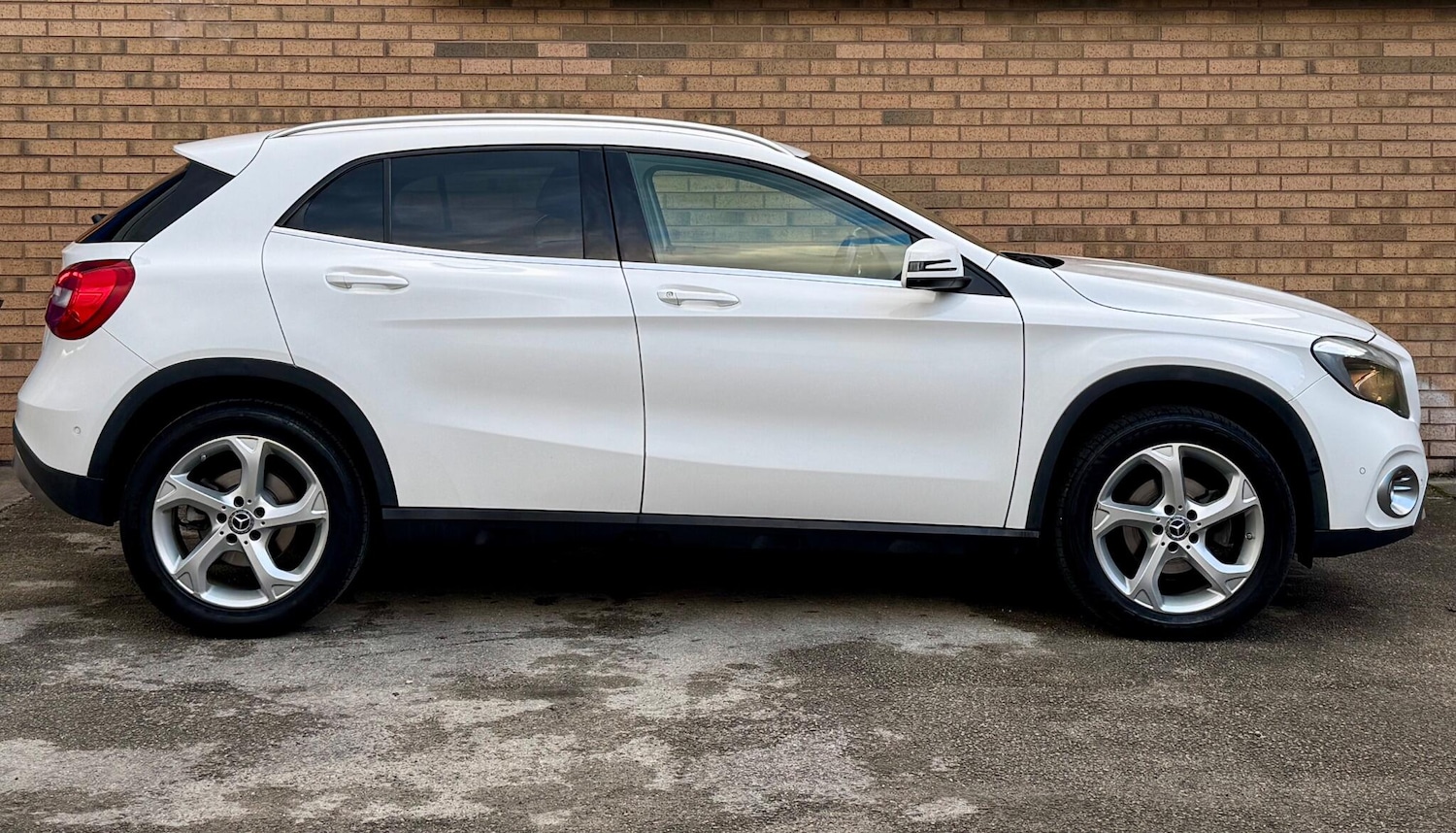 Used Mercedes-Benz GLA 2018 for sale - 76656314: Photo 8