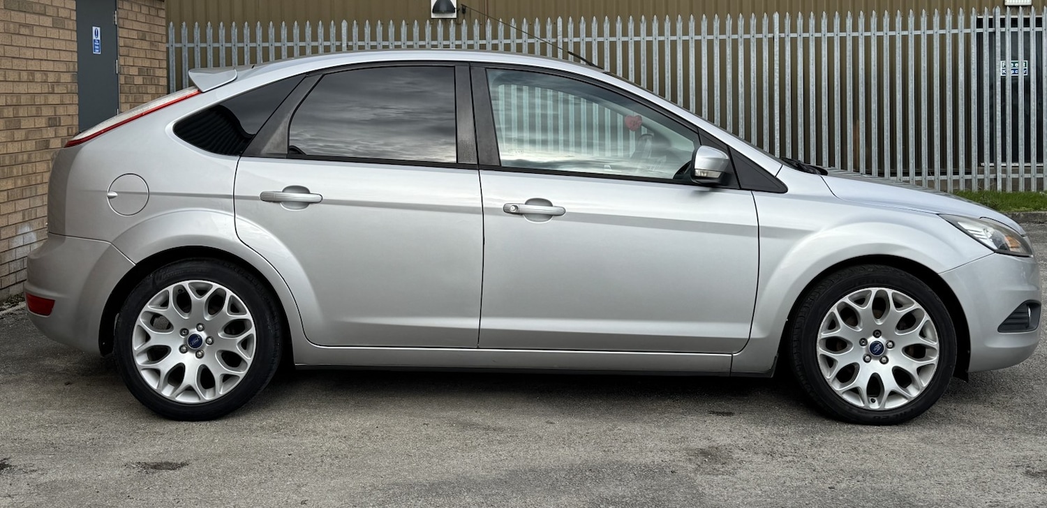 Used Ford Focus 2011 for sale - 77721294: Photo 7