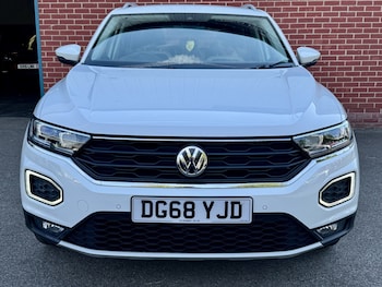 Used Volkswagen T-Roc 2018 for sale - 79456884: Photo