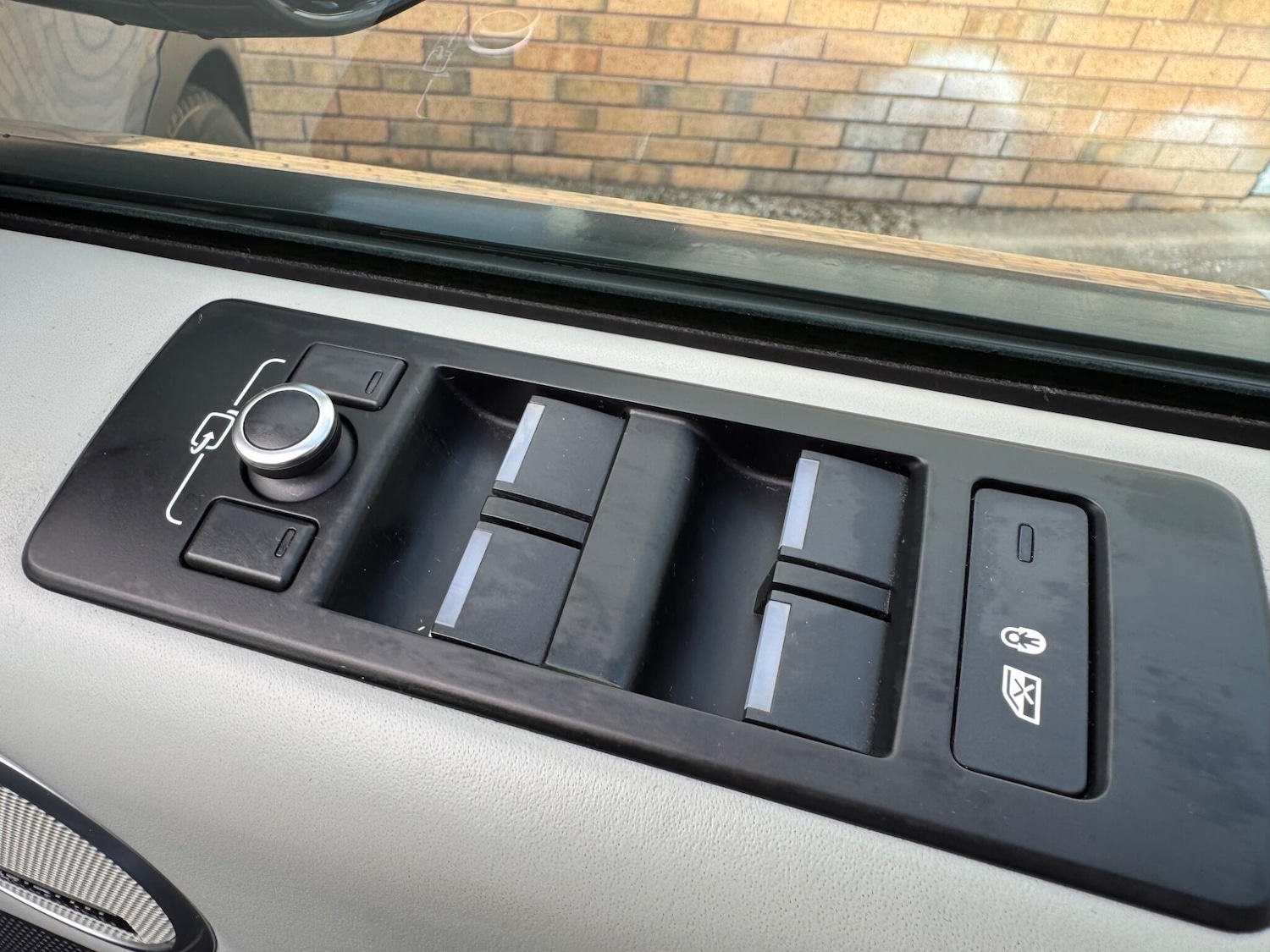 Used Land Rover Discovery 2020 for sale - 76656378: Photo 24