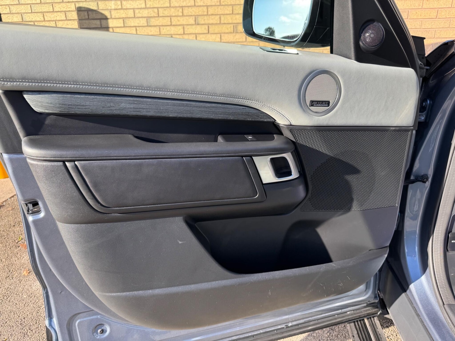 Used Land Rover Discovery 2020 for sale - 76656378: Photo 30