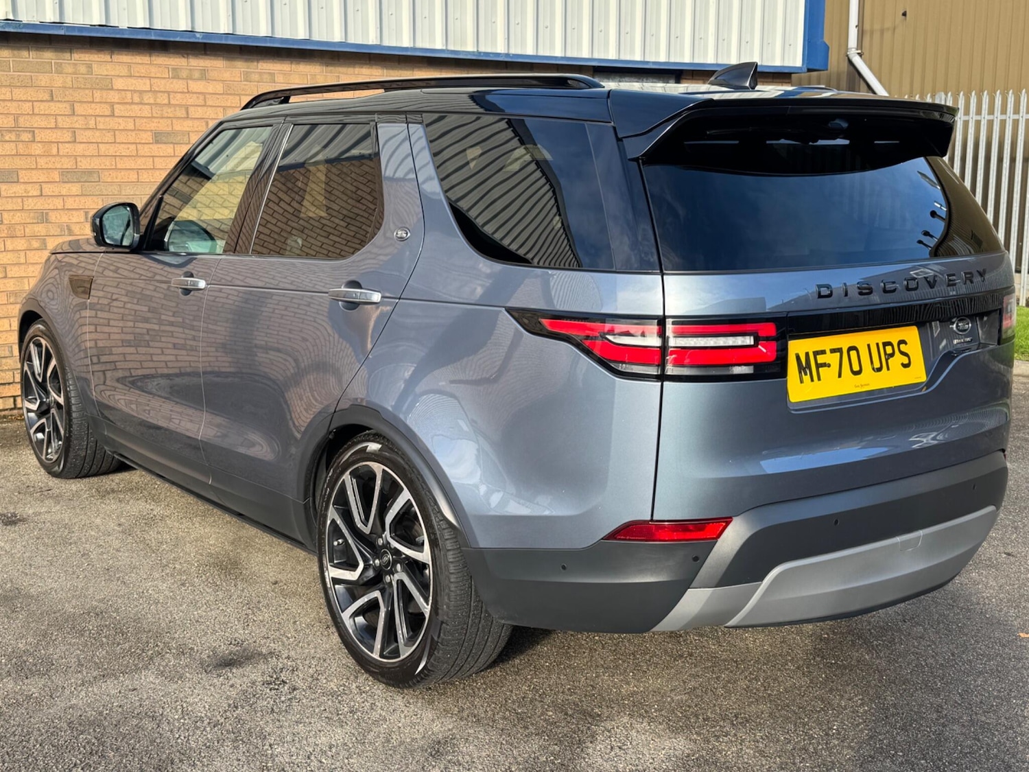 Used Land Rover Discovery 2020 for sale - 76656378: Photo 4