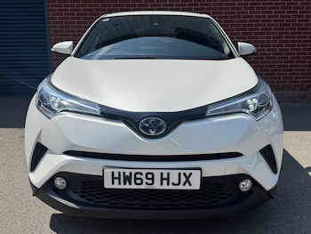 Used Toyota C-HR 2019 for sale - 79168082: Photo