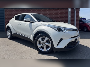 Used Toyota C-HR 2019 for sale - 79168082: Photo