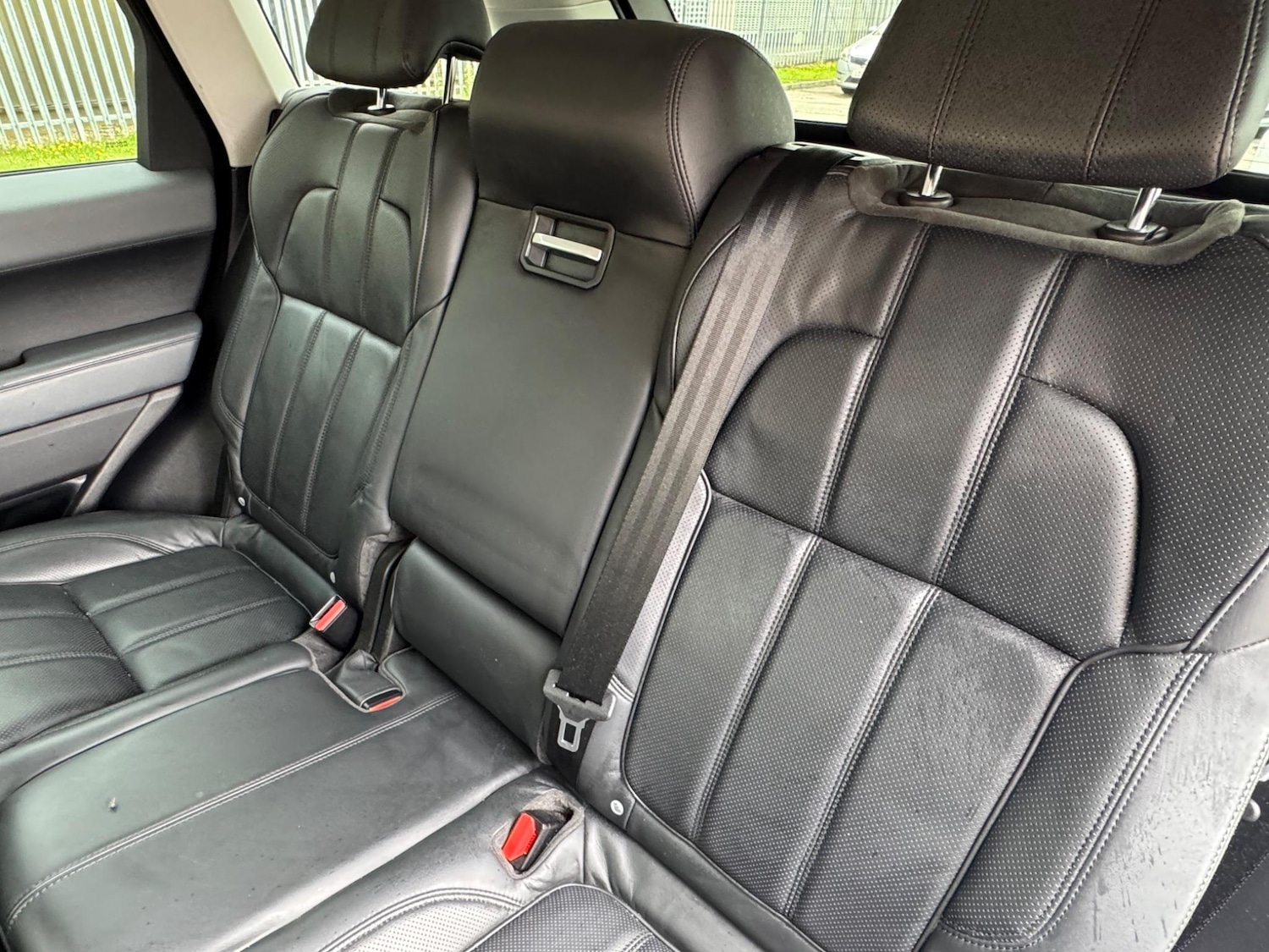 Used Land Rover Range Rover Sport 2015 for sale - 76656301: Photo 15