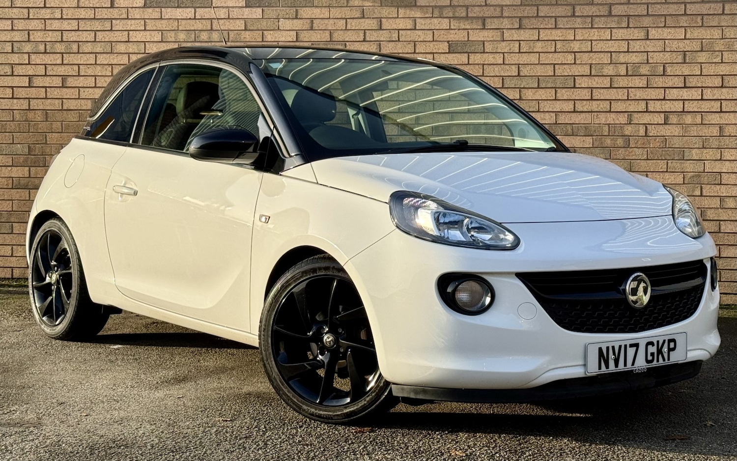 Used Vauxhall ADAM 2017 for sale - 76935372: Photo 3