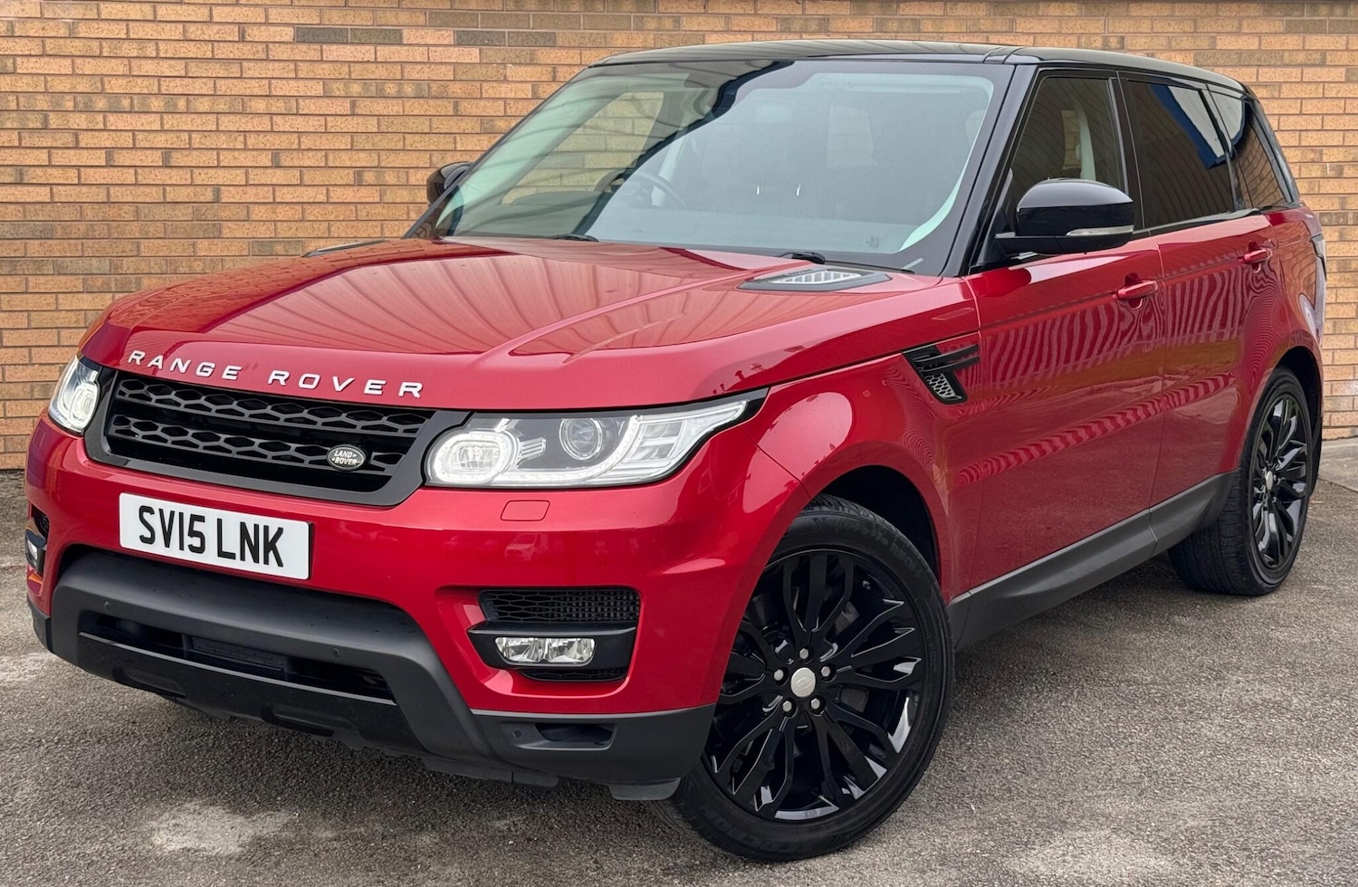 Used Land Rover Range Rover Sport 2015 for sale - 76793710: Photo 1