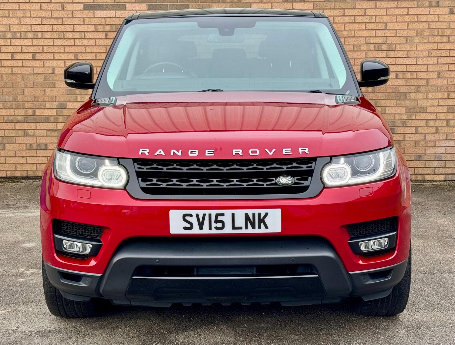 Used Land Rover Range Rover Sport 2015 for sale - 76793710: Photo 2