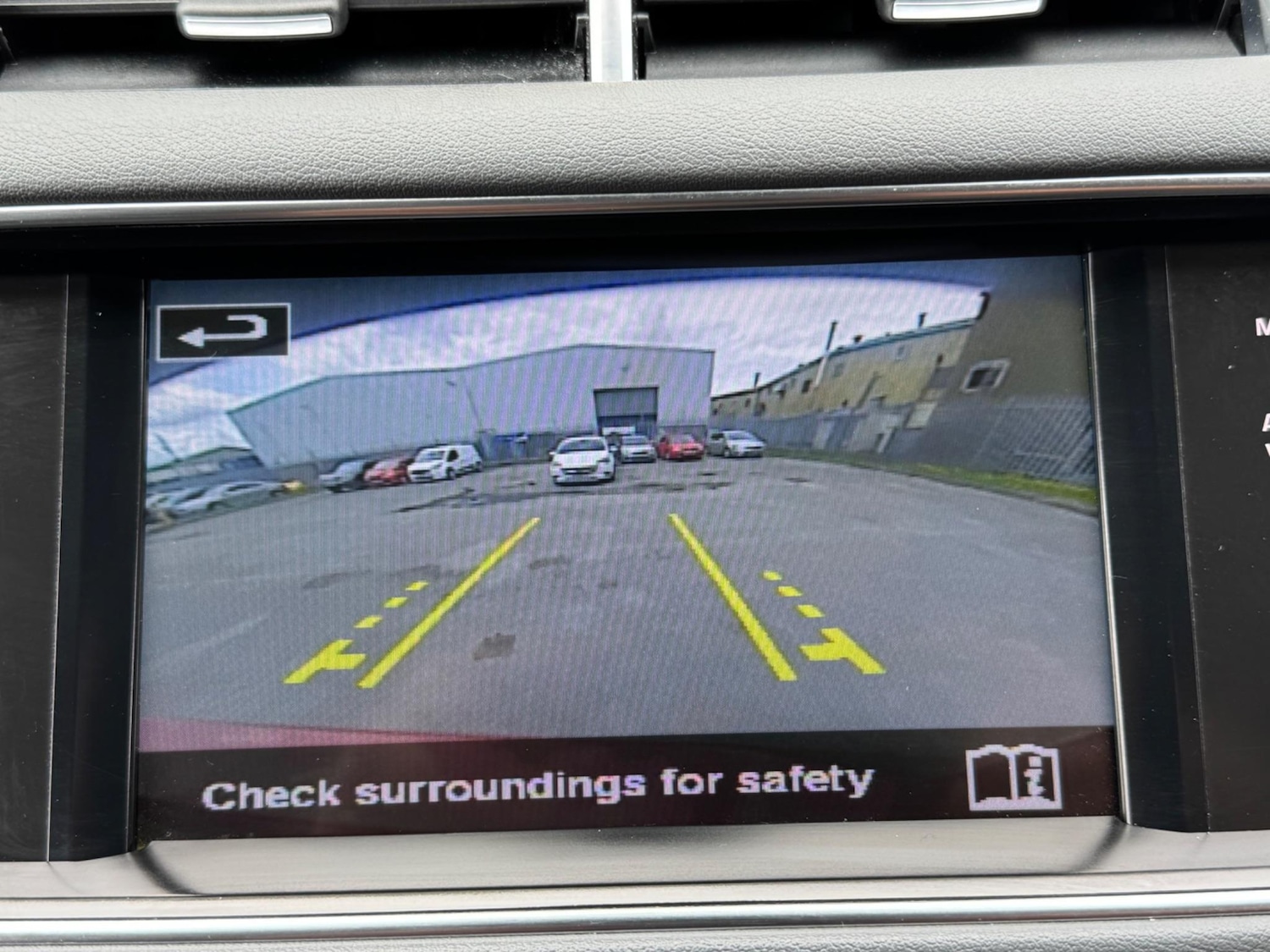 Used Land Rover Range Rover Sport 2015 for sale - 76793710: Photo 40