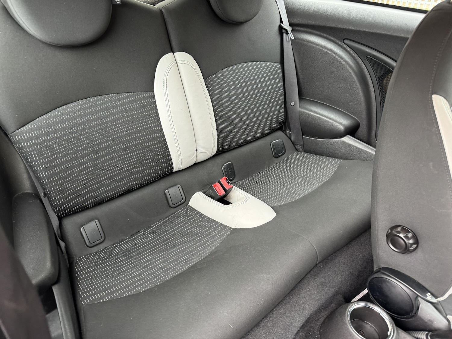 Used MINI Hatch 2009 for sale - 77701115: Photo 17