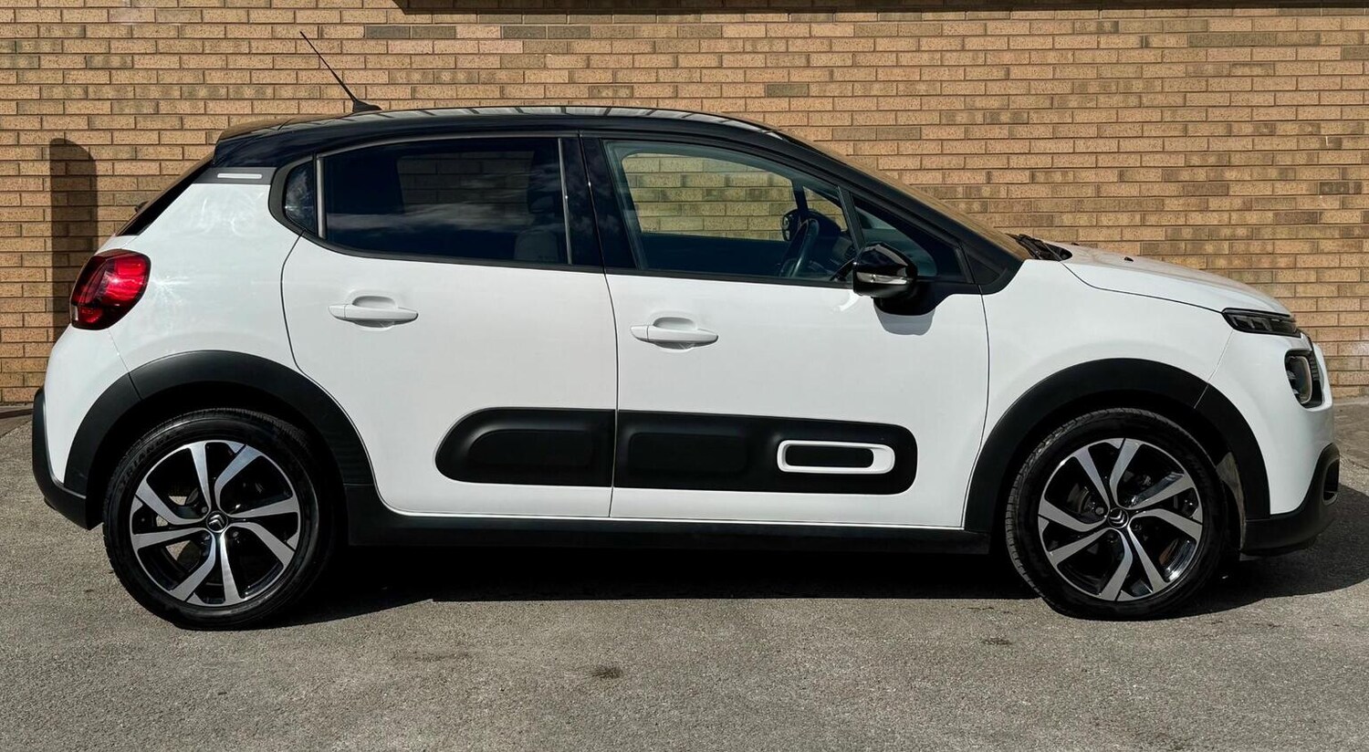 Used Citroen C3 2021 for sale - 76656302: Photo 7