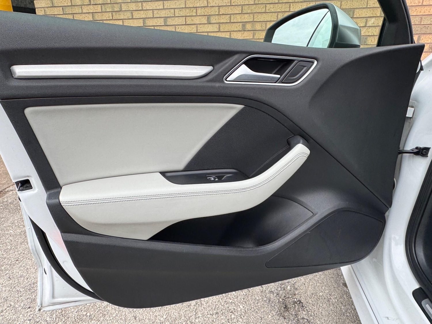 Used Audi A3 2014 for sale - 76656316: Photo 21