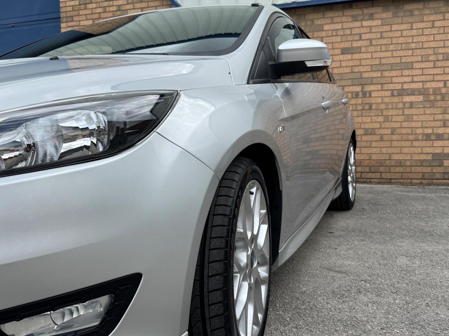 Used Ford Focus 2017 for sale - 76656353: Photo 5