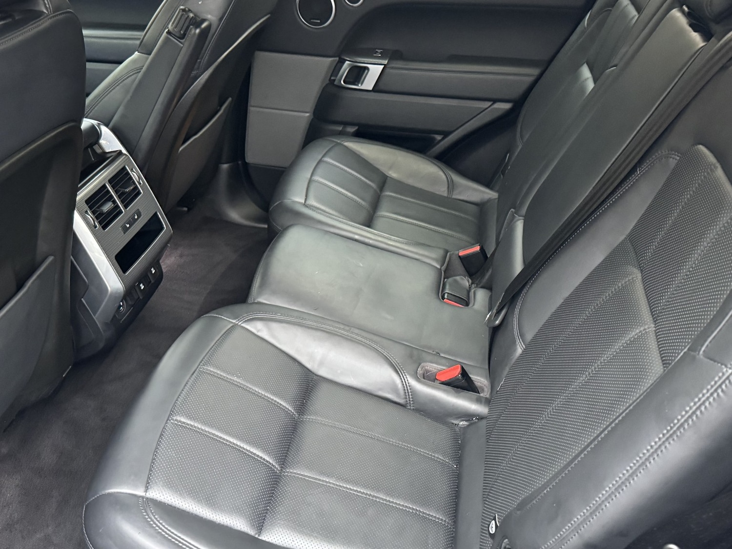 Used Land Rover Range Rover Sport 2018 for sale - 76924497: Photo 16