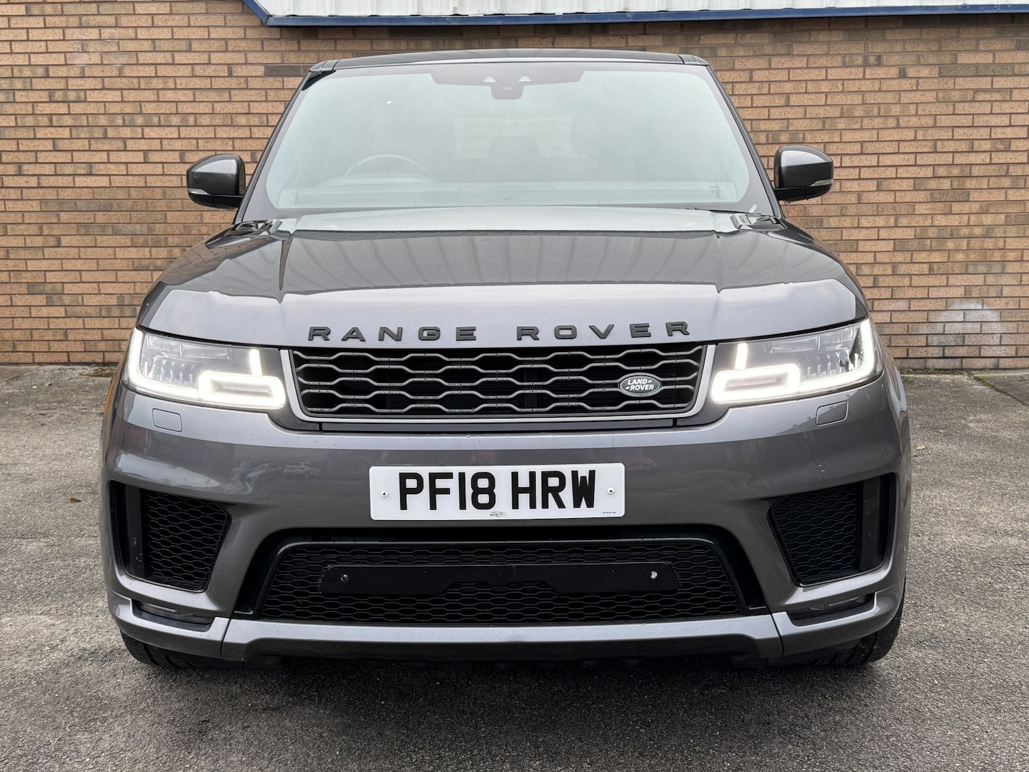 Used Land Rover Range Rover Sport 2018 for sale - 76924497: Photo 2