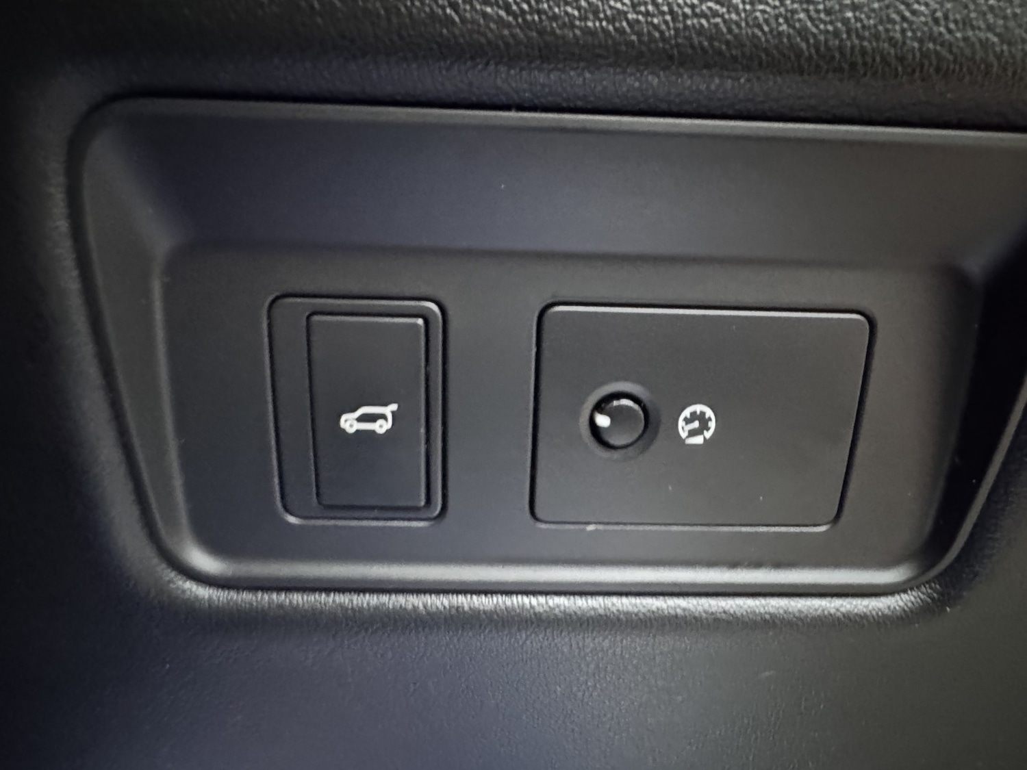 Used Land Rover Range Rover Sport 2018 for sale - 76924497: Photo 41