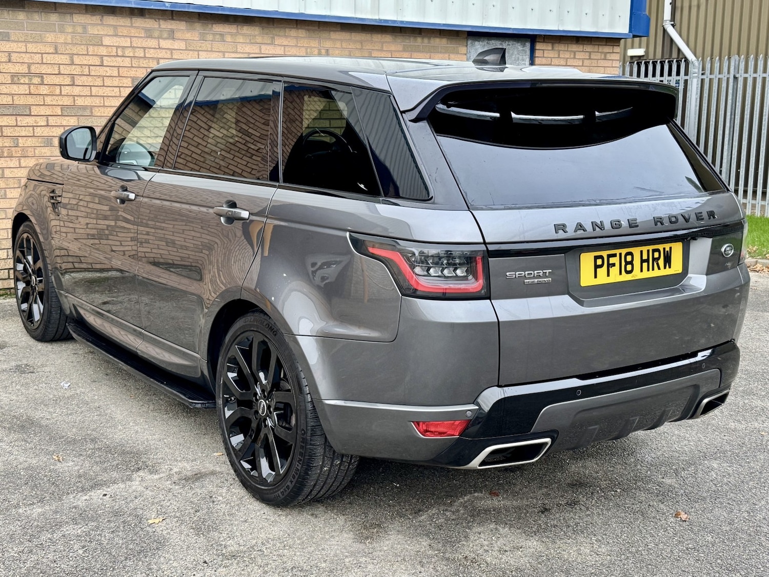 Used Land Rover Range Rover Sport 2018 for sale - 76924497: Photo 8