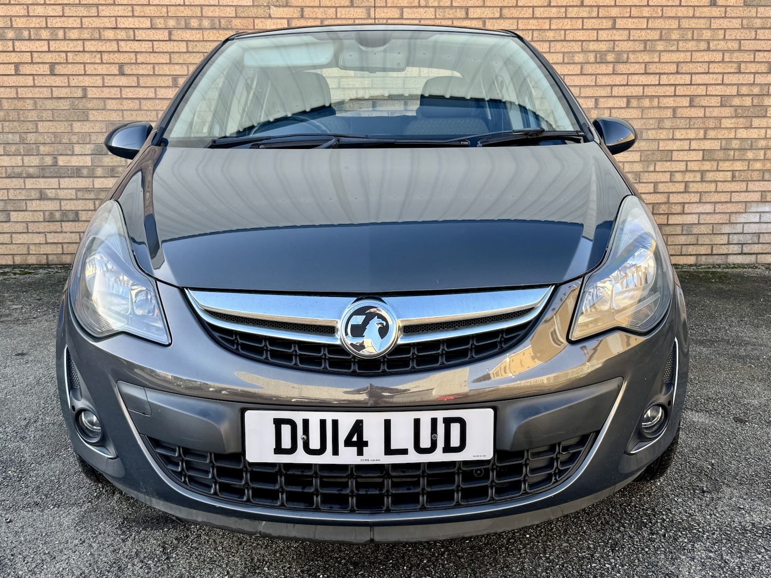 Used Vauxhall Corsa 2014 for sale - 77118572: Photo 2