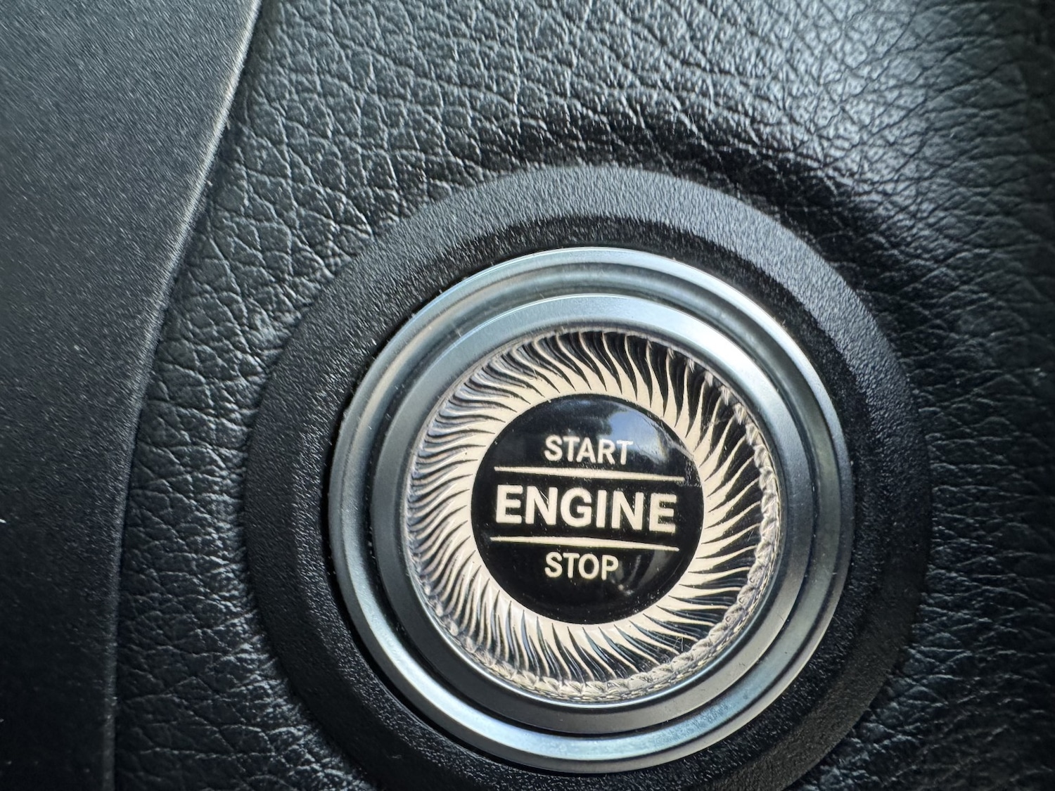 Used Mercedes-Benz C Class 2020 for sale - 76924518: Photo 40