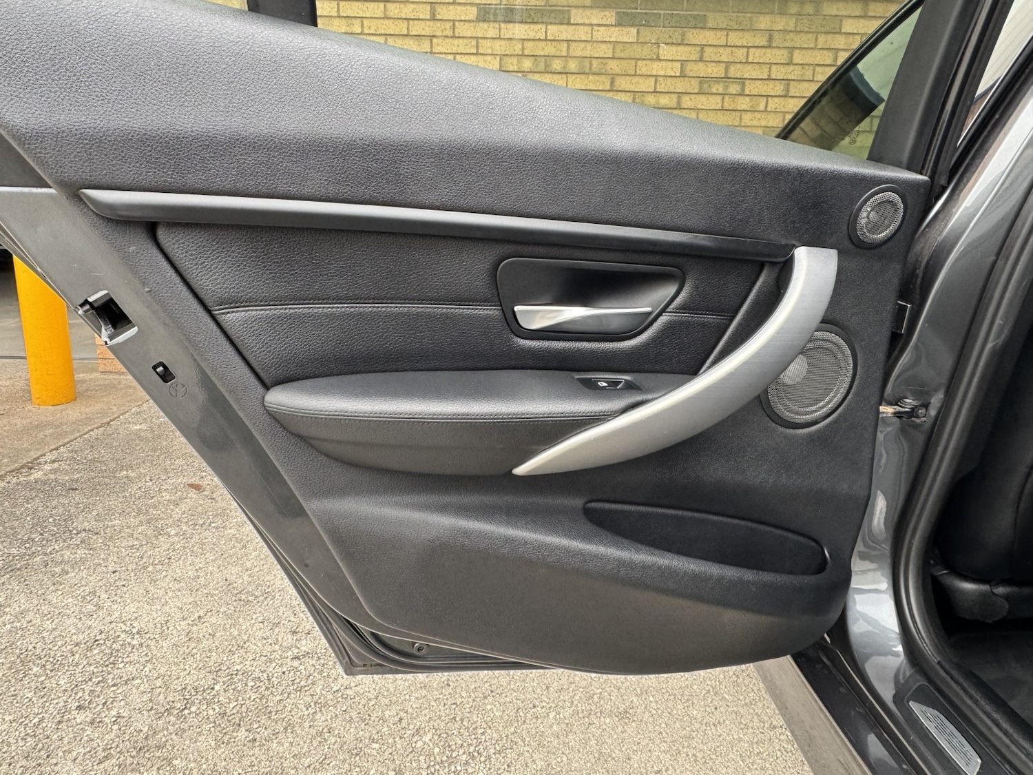 Used BMW 3 Series 2015 for sale - 77822365: Photo 22