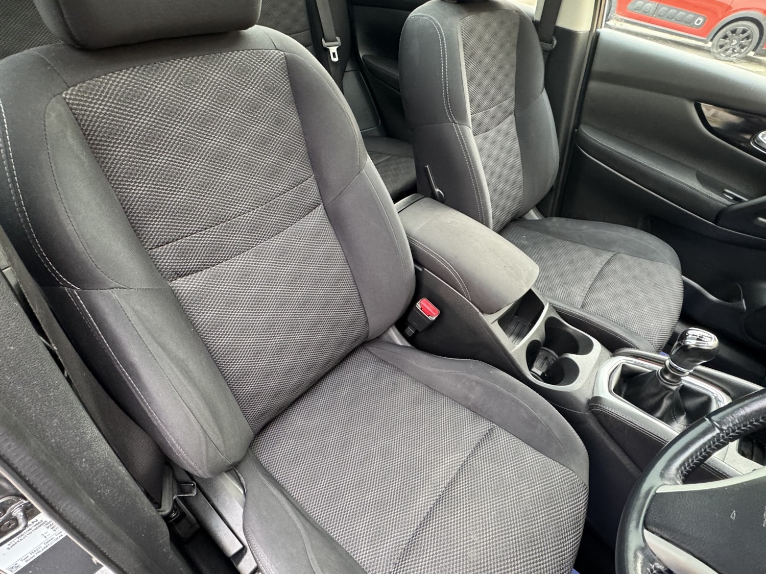 Used Nissan Qashqai 2015 for sale - 77129568: Photo 12