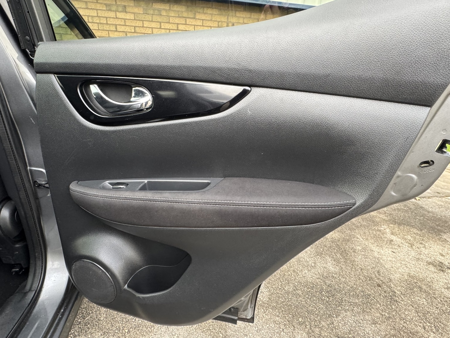 Used Nissan Qashqai 2015 for sale - 77129568: Photo 19