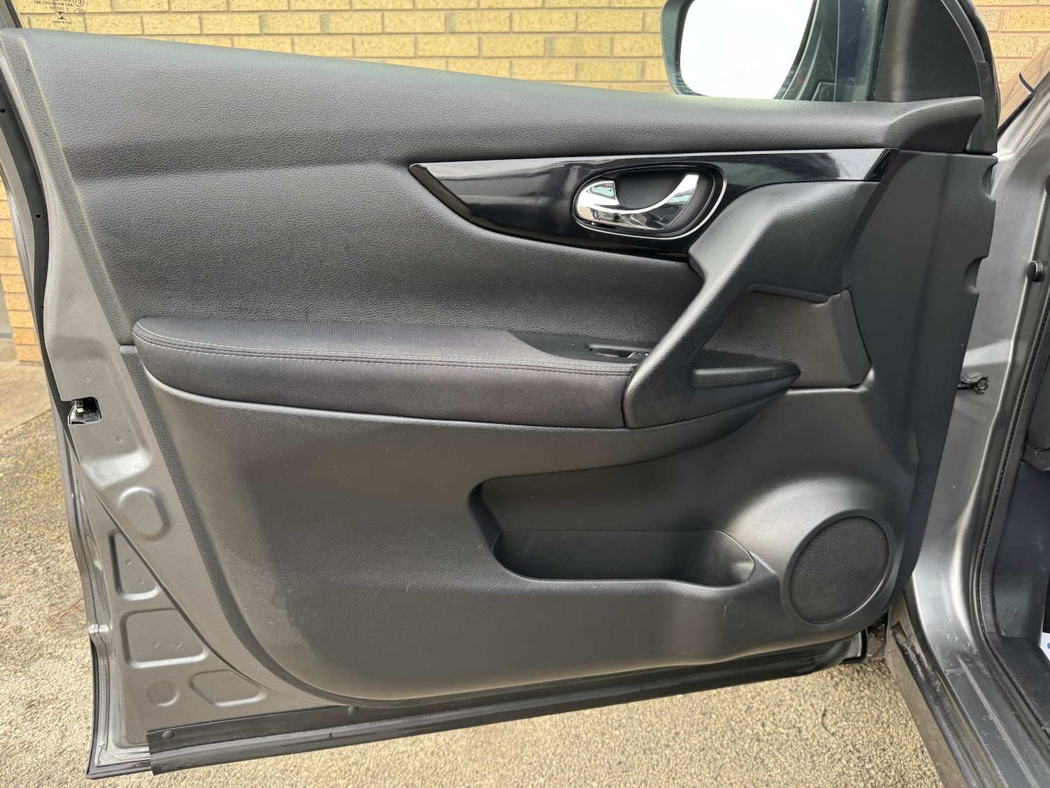 Used Nissan Qashqai 2015 for sale - 77129568: Photo 21