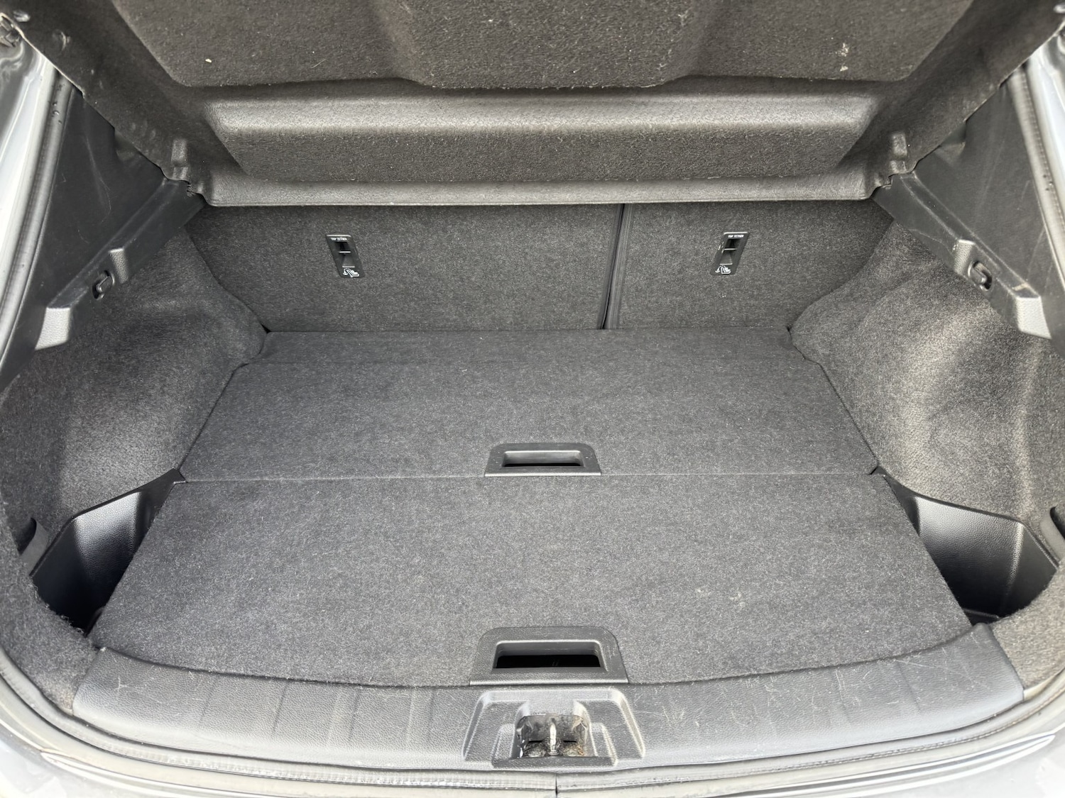 Used Nissan Qashqai 2015 for sale - 77129568: Photo 33