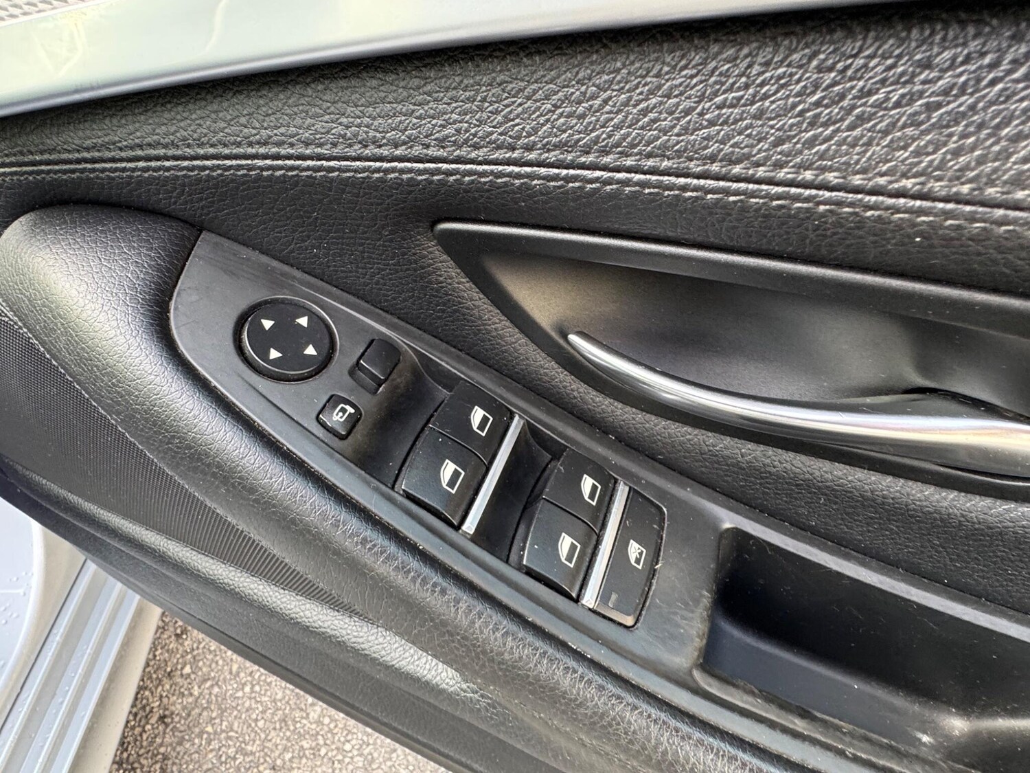 Used BMW 5 Series 2011 for sale - 76656325: Photo 23