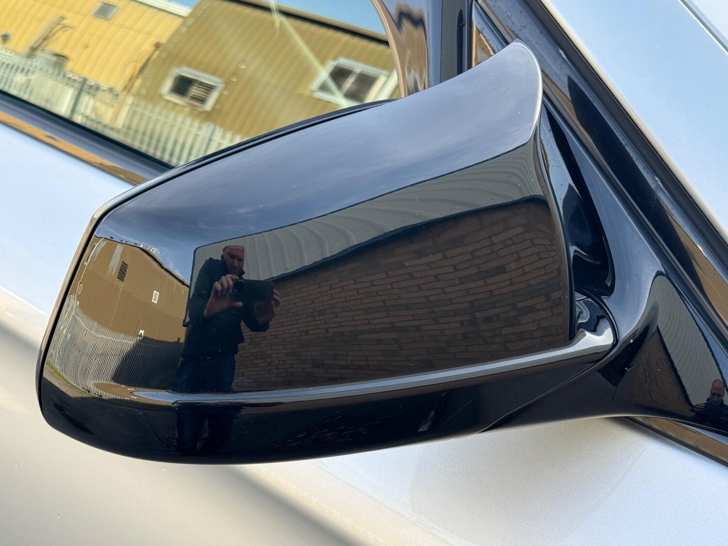 Used BMW 5 Series 2011 for sale - 76656325: Photo 48